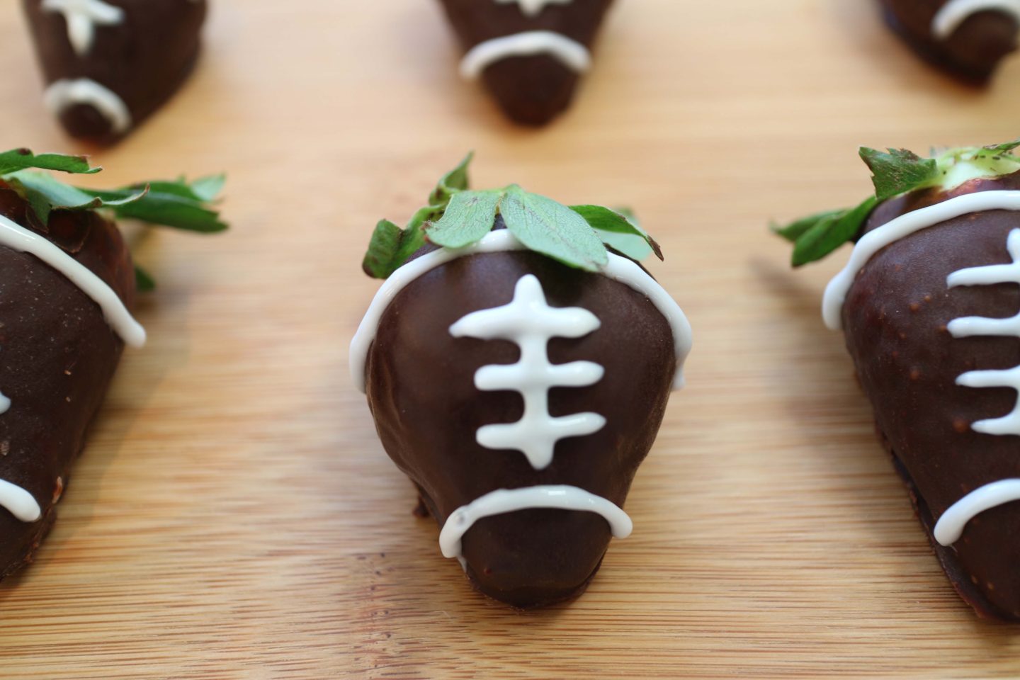 Chocolate Covered Strawberries Super bowl Appetizers